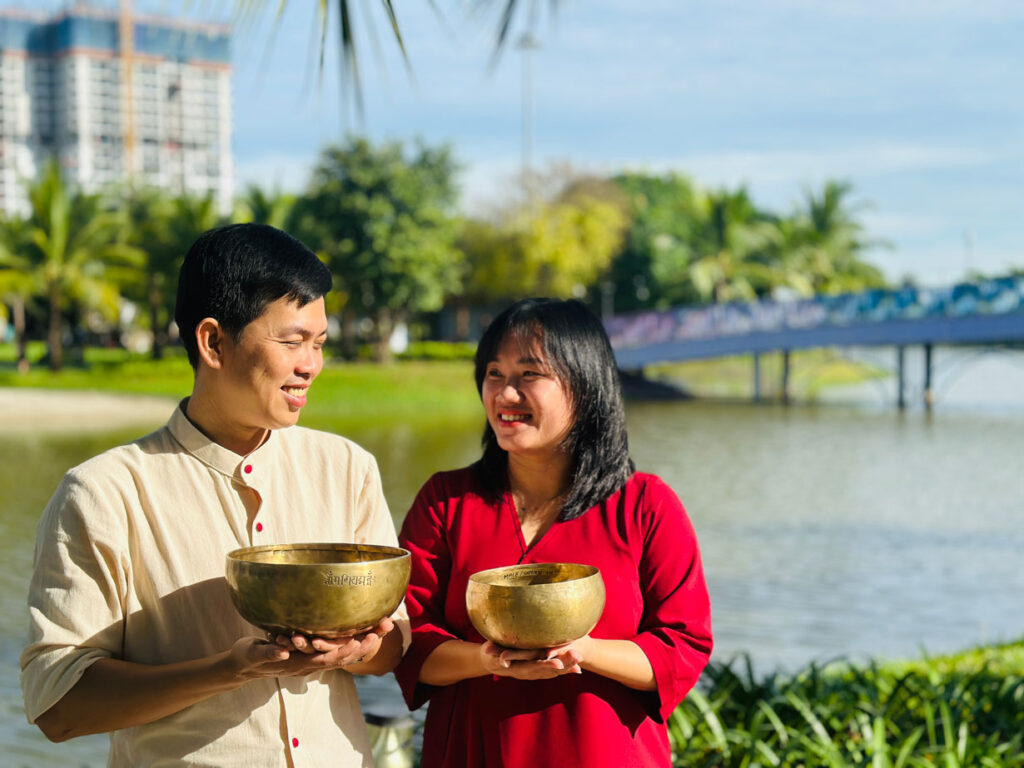 Mani-House-chuong-xoay-Tay-Tang